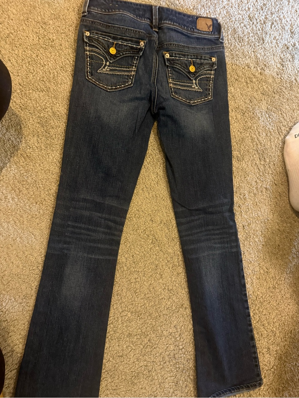 American Eagle Outfitters Women's Medium Wash Bootcut Jeans - Picture 2 of 3